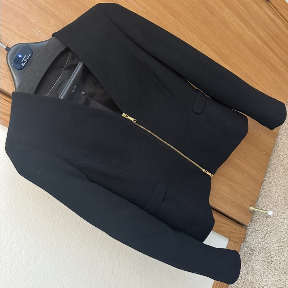 Lafayette 148 New York | Zip Front Crepe Blazer Jacket in Black, size S